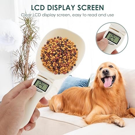 Spoon scale weighing pet food